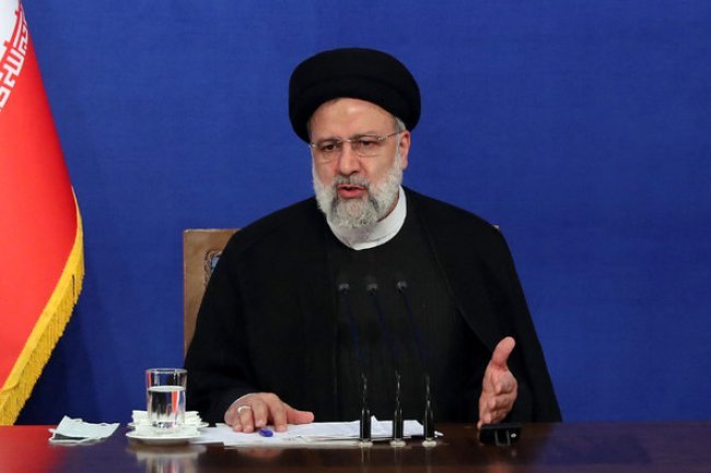 Iranian President's Life 'at Risk' After Helicopter Crash: Report
