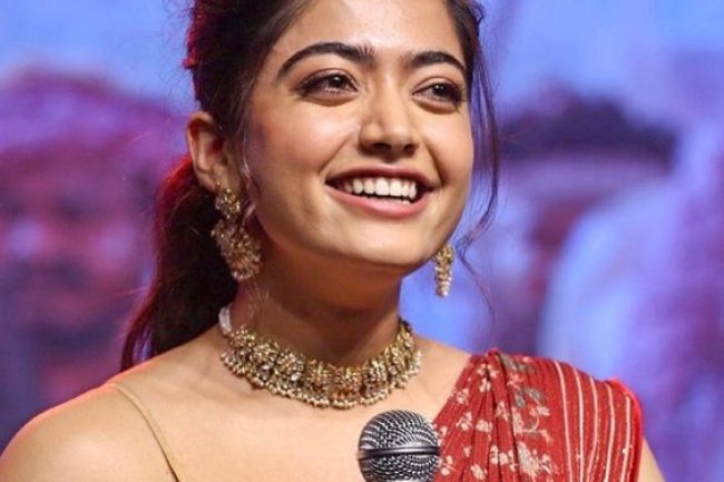 "Sooseki aka Couple Song from Pushpa 2: Rashmika Mandanna Shines Bright!"