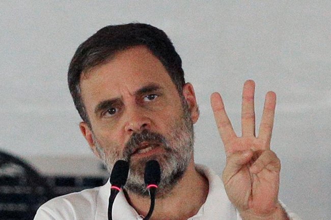 Rahul Accuses PM of Trying to Topple Himachal's Govt
