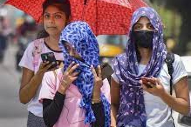 Brutal Heatwave Grips Delhi, Rajasthan: IMD Red Alert!