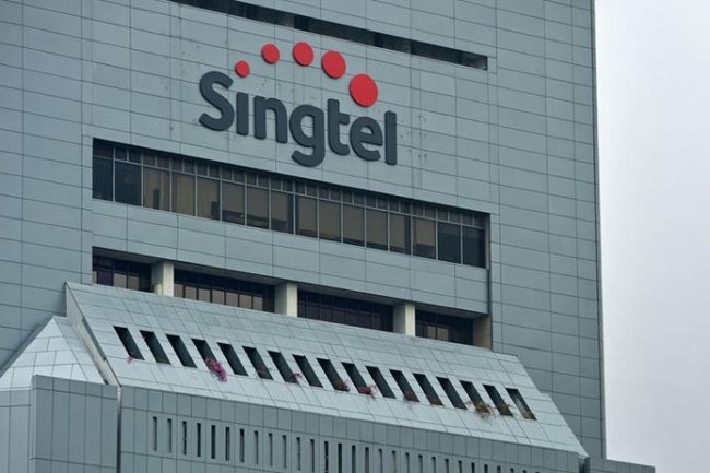 KKR-SingTel Consortium Takes Lead in $1 Billion Data Centre Bid!