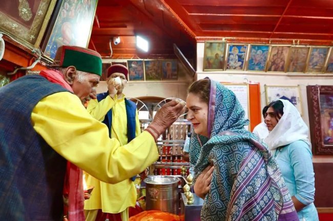 Priyanka Gandhi Visits Jakhu Temple: A Spiritual End to Himachal Campaign