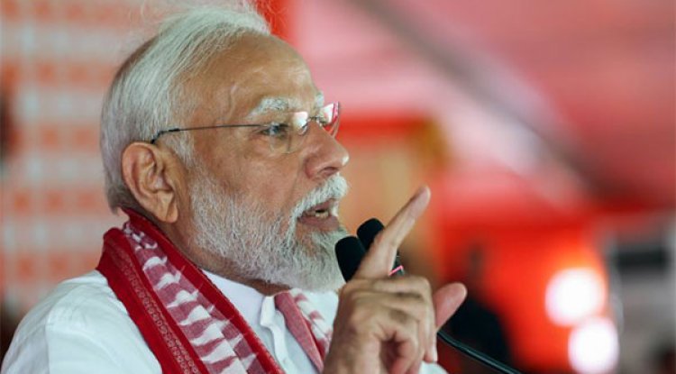Shocking! PM Modi Says Gandhi Family Destroyed Constitution