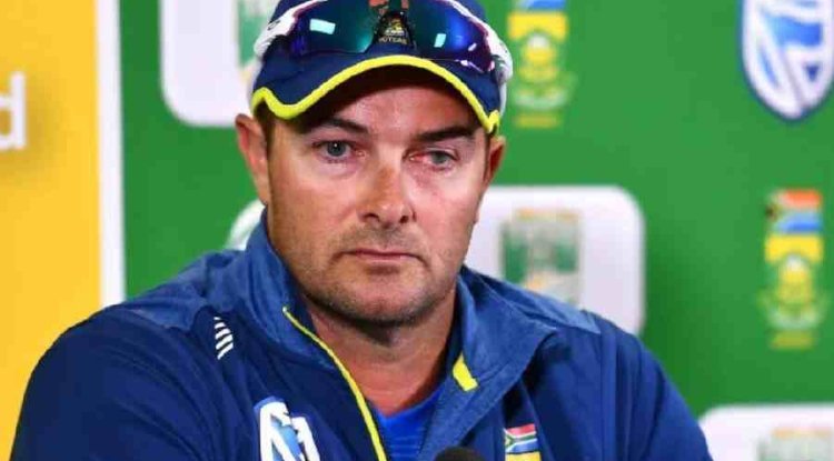 Felt Sorry for Hardik, Boucher Speaks on the Booing Incident