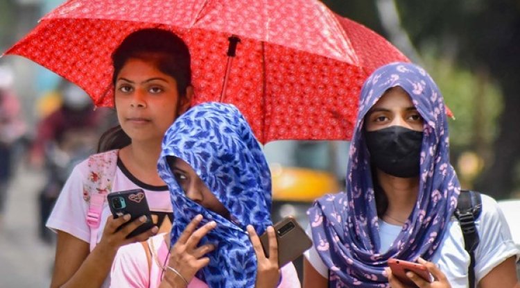 Weather Update: Delhi Records 47.4 Degrees, IMD Issues Heatwave Alerts