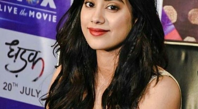 Janhvi Kapoor's Priceless Reaction to Virat Kohli's Run Out - It's Viral!