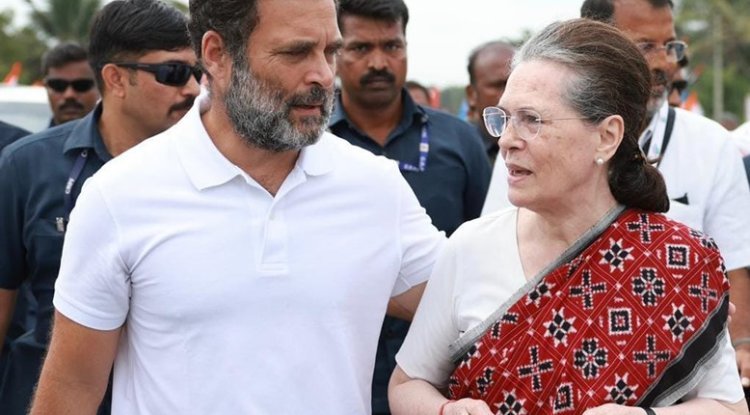 Rahul Gandhi Urges: Vote for Your Rights, Future of Family, Says Congress Leader!