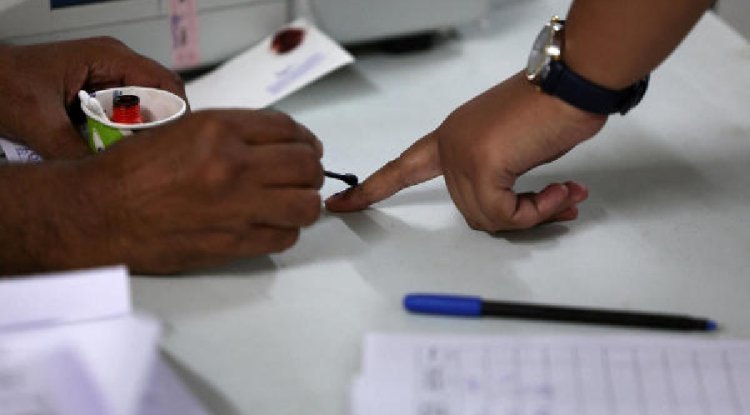 Poll Officials' Myriad Experiences in Bengal: From 'Dead' Voters to Toilet Scrubbing!