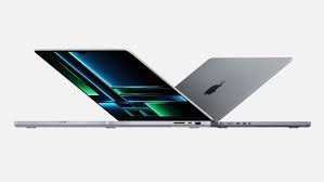 MacBook With Foldable Display Arriving in 2026: Ming-Chi Kuo Reveals Apple's Two Screen Sizes!