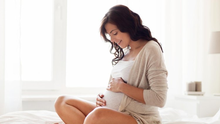 Pregnancy-Safe Skin Care: Tips On What To Use And What To Avoid