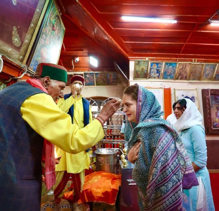 Priyanka Gandhi Visits Jakhu Temple: A Spiritual End to Himachal Campaign