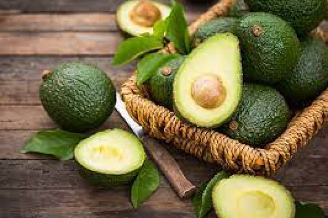 Make a note of these ten fat-burning dishes to incorporate into your regular diet if you want to lose weight naturally.