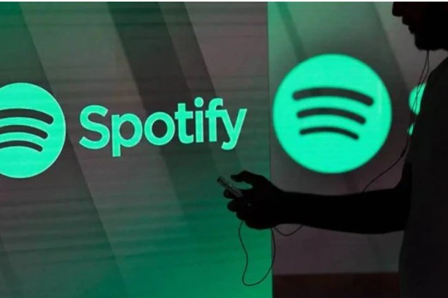 Spotify playlists momentarily vanish, leaving consumers perplexed