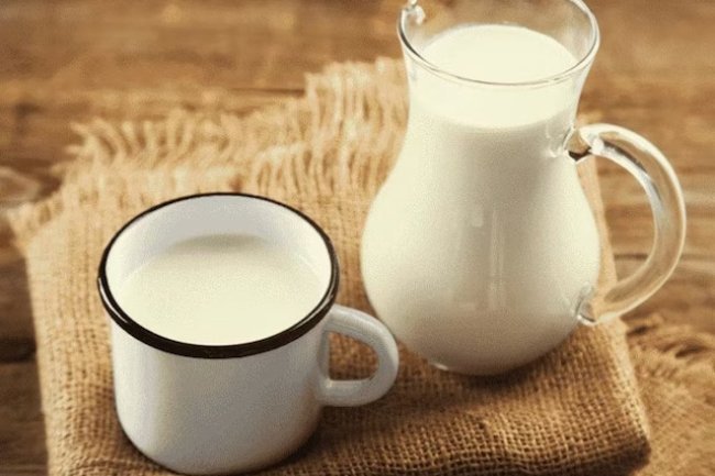 Seasonal Change: Foods To Avoid During Monsoon