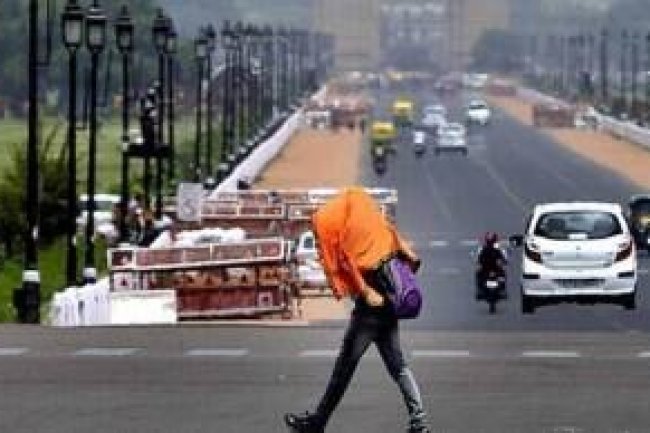 IMD Warns of Heatwave in Delhi Until June 14, Predicts Maximum Temperature of 47°C