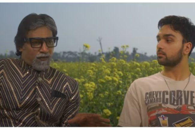 Meet the office boy who looks like Amitabh Bachchan and moonlights as Big B at events after school hours.