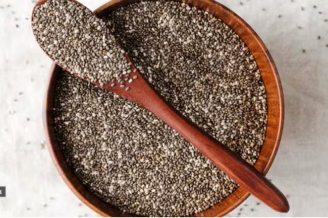 The rationale behind consuming chia seeds without food