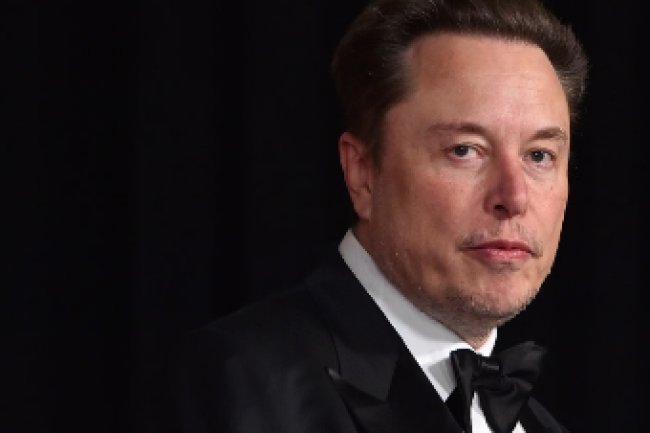 Elon Musk says, "Hot damn, I love you," as Tesla shareholders approve a $56 billion compensation deal.