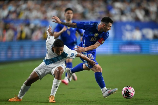 Lionel Messi Scores Twice in Argentina's 4-1 Victory Over Guatemala