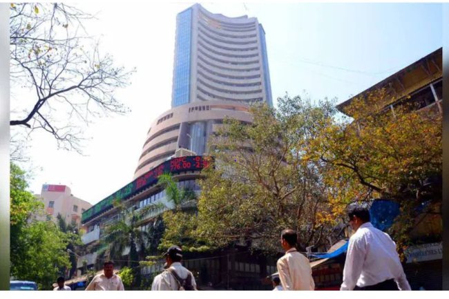 Sensex and Nifty eeach new record highs in early trade