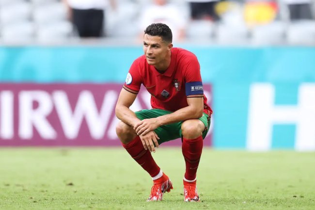 The AI language of Cristiano Ronaldo: How the often-maligned goal-hog is about a self-sufficient "I" as much as it is about assists