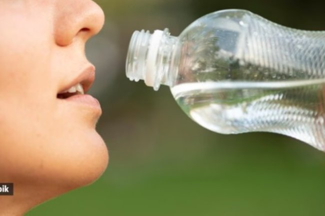 In Kochi, polluted water causes over 300 residents to become ill; here's what you can do to be safe this summer.