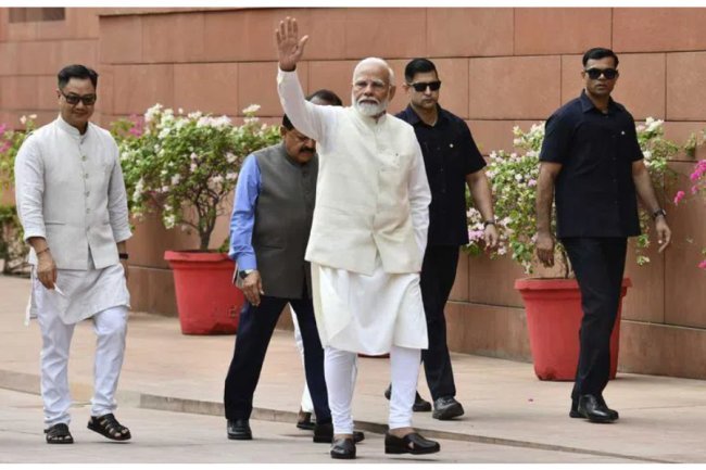 "Modi: Public demands ideas, not platitudes."