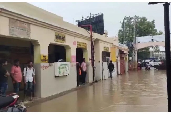 Six officials suspended in Ayodhya over Ram Path issues.