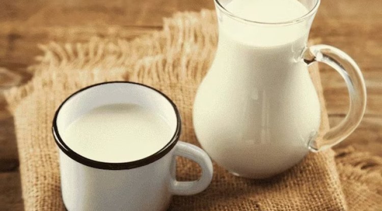 Seasonal Change: Foods To Avoid During Monsoon