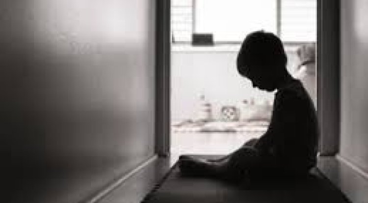 Children's Anxiety: Symptoms, Indications, and Parental Interventions