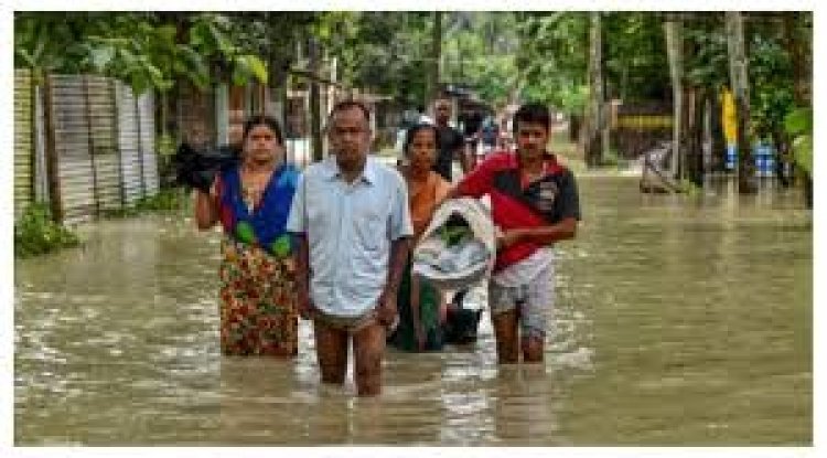 Worsening flood situation in Assam: over 1.6 lakh people affected, over 30 dead