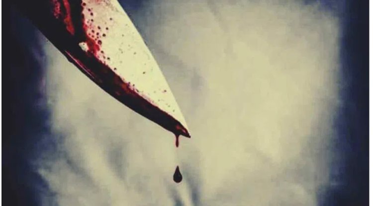 An attacker slits a man's throat in Jadcherla, causing his death.