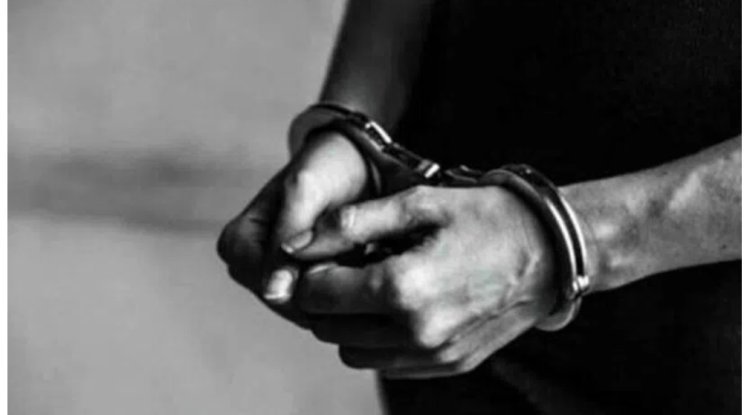 Chhattisgarh: Prospective civil servant held for blackmailing spouse.