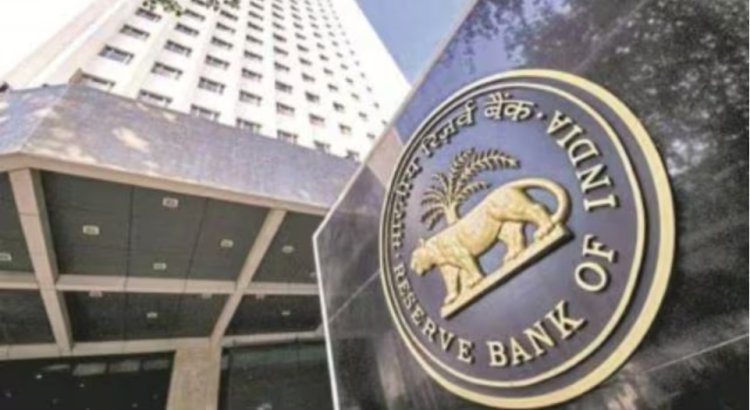Early trading saw market gains ahead of the RBI's monetary policy announcement.