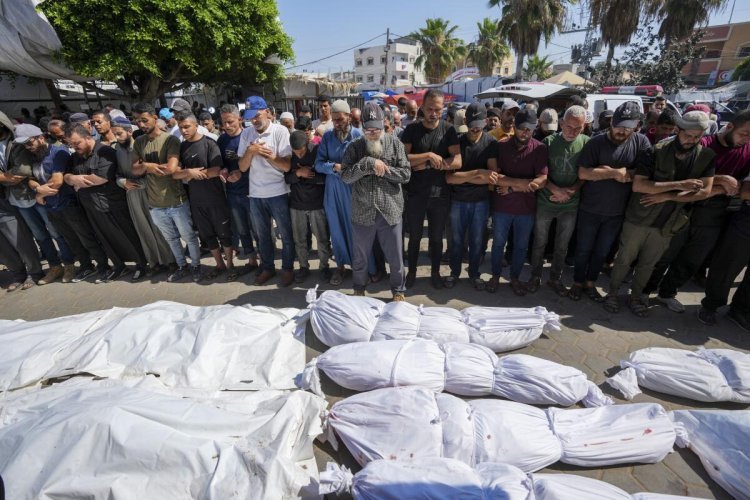 The Israeli army strikes the "Hamas compound" inside a UN school in Gaza, killing 33 people.