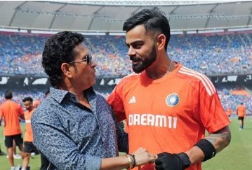 Virat Kohli, who opened with two poor scores, faces Sachin Tendulkar in T20 World Cup.