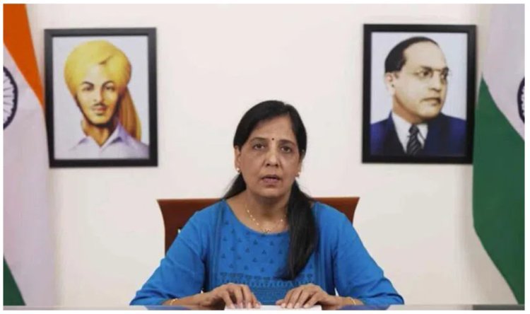 "Dictators should be destroyed," declares Sunita Kejriwal, attacking the PM.