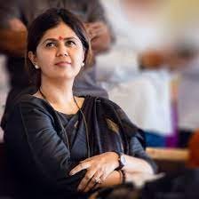After Maharashtra failure, BJP re-discovers Pankaja Munde, who might become minister.