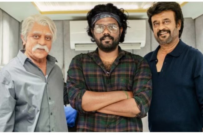 Rare photo: Kamal Haasan's Senapathy and Rajinikanth's Vettaiyan together