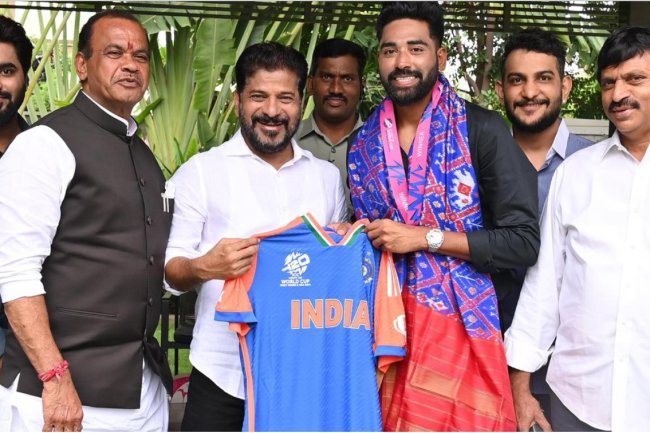 Telangana CM orders Siraj, a member of the winning T20 World Cup team, to get land and a government job