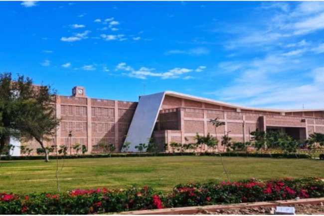 IIT Jodhpur will now provide a BTech programme in Hindi.