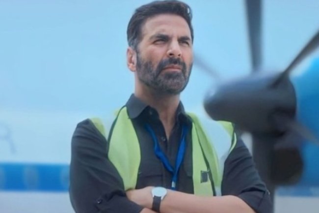 In Sarfira, Akshay Kumar claims to have remembered his father's passing while filming poignant parts. "I avoid using glycerine."