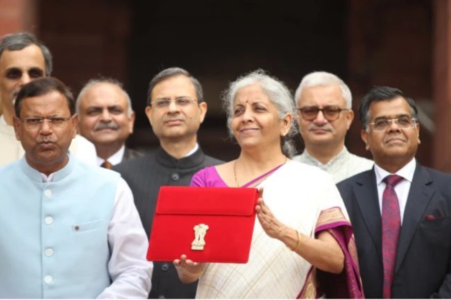 Income Tax Slabs: Live Updates for 2024