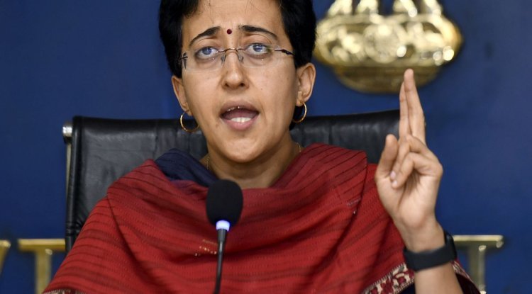 Delhi Education Minister Halts Transfer Orders of 5,000 Teachers, Suggests Possible Corruption