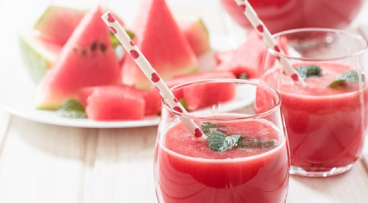 In summer, what would happen to your body if you drank watermelon juice every day?