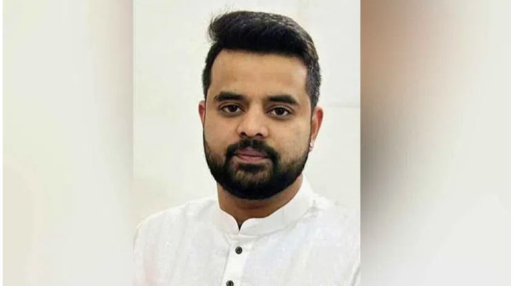 SC refuses to revoke bail for Bhavani Revanna.