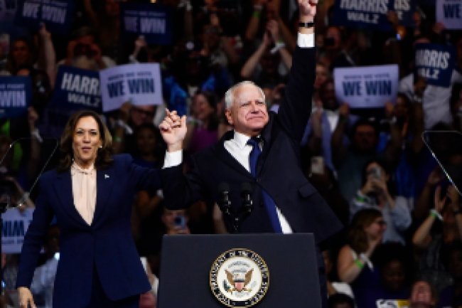 The Vice Presidential Candidate Kamala Harris's History With China Could Be Uncomfortable