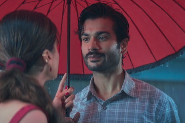 "Truly Surprised Me" is how Vicky Kaushal expressed her surprise at Brother Sunny's Phir Aayi Haseen Dilruba.