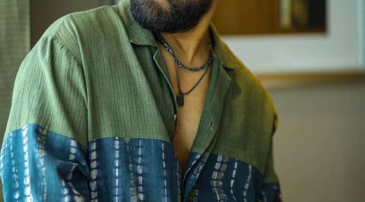 Vikram Talks About His Leg Injury: "I Had To Have 23 Surgeries And Was In The Hospital For Three Years"