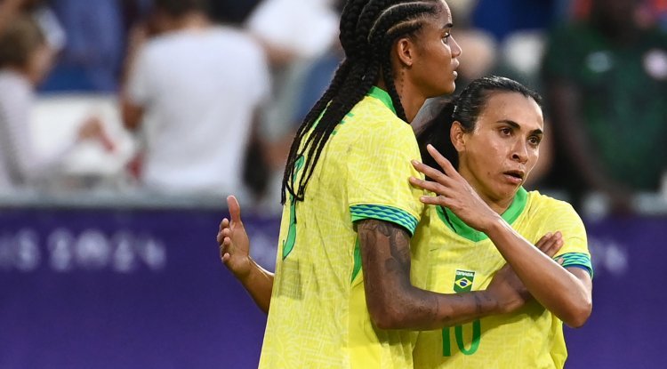 In the Olympic Women's Football Final against Marta's Brazil, the USA goes for gold.